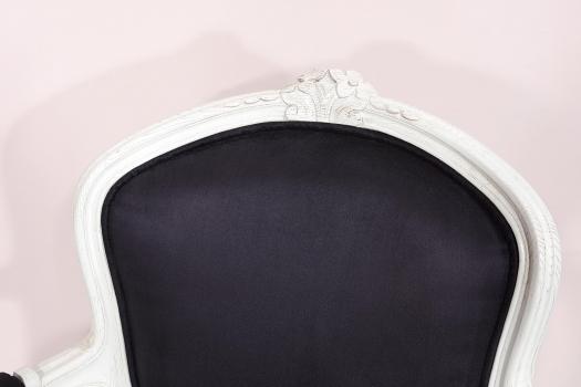 Sillón Alexia estilo Luis XV fabricado en madera de Roble 