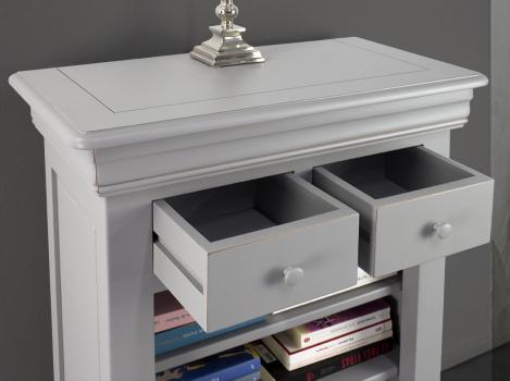 Recibidor Lola fabricado en madera de cerezo macizo en estilo Louis Philippe acabado pátina gris