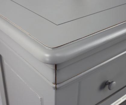 Recibidor Lola fabricado en madera de cerezo macizo en estilo Louis Philippe acabado pátina gris