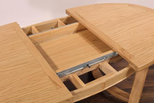 Mesa Damien ovalada fabricada en madera de Roble macizo de estilo Rústico 170*110