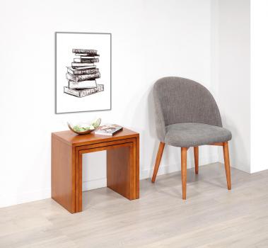 Mesas nido de línea contemporánea en madera de cerezo 