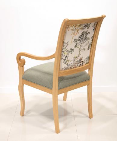 Sillón Crosse de roble macizo estilo Louis Philippe Tela de tapicería Essencia