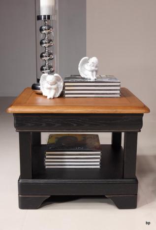 Mesa auxiliar Inês fabricada en madera de roble estilo Provenzal 
