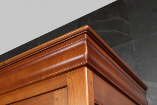 Armario de 4 puertas de madera maciza de cerezo de estilo Louis Philippe Annaïs