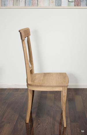 Silla Filipe fabricada en madera maciza de Roble acabado cepillado natural y marfil estilo Louis Philippe