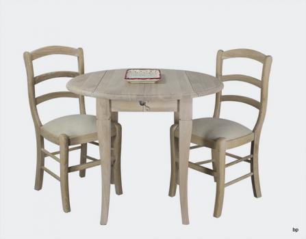 Mesa de comedor redonda  Lidia extensible y con alas abatibles fabricada en madera de Roble macizo al estilo Louis Philippe con 1 extension