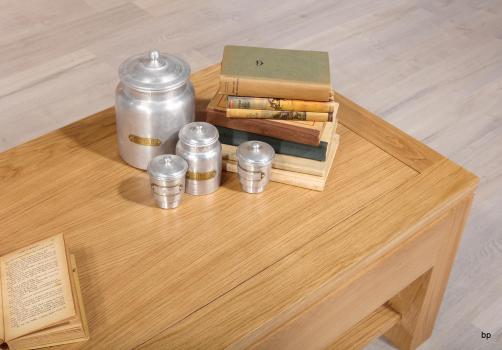 Mesa de centro rectangular Gabriel fabricada en madera de roble macizo estilo contemporáneo