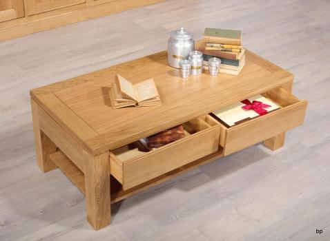 Mesa de centro rectangular Gabriel fabricada en madera de roble macizo estilo contemporáneo
