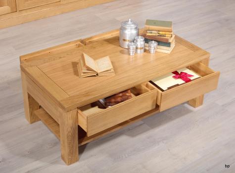 Mesa de centro rectangular Gabriel fabricada en madera de roble macizo estilo contemporáneo