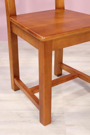 Silla Cecilia fabricada en madera de Cerezo macizo estilo rústico 