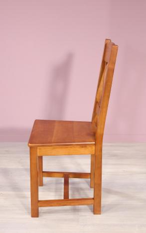 Silla Cecilia fabricada en madera de Cerezo macizo estilo rústico 