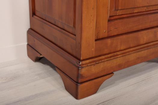 1-door Paul cupboard made in Solid Cherrywood in a Louis-Philippe style