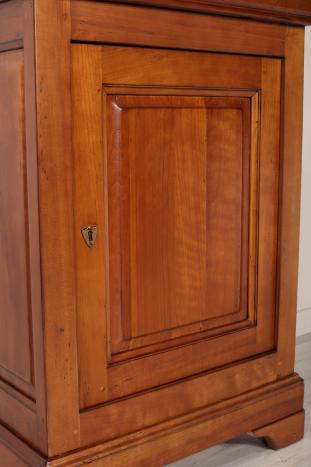 1-door Paul cupboard made in Solid Cherrywood in a Louis-Philippe style