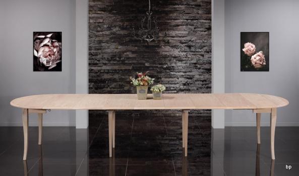 Mesa de comedor redonda diámetro 110 cm fabricada en madera de Roble macizo al estilo Provenzal + 7 extensiones de 40cm