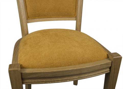 Silla Benjamin fabricada en madera de Roble macizo estilo Louis Philippe tejido mostaza