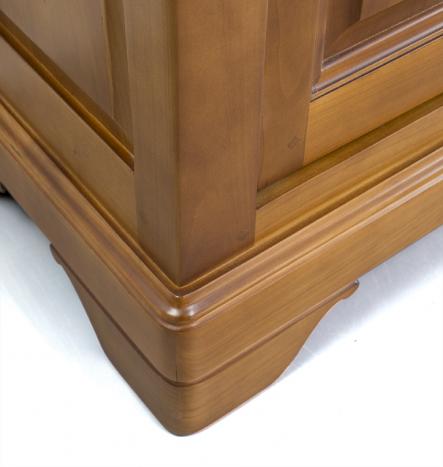 Mueble de TV 16/9 Aline fabricado en madera de Cerezo macizo al estilo Louis Philippe