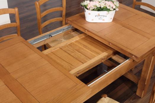 Mesa de comedor rectangular Emilio fabricada en madera de Roble macizo estilo Rústico
