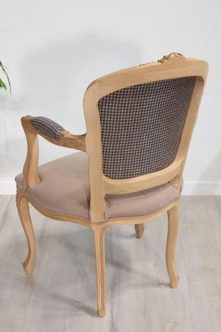 Sillón Bergere Alexia estilo Luis XV de Roble macizo con tejido VALDOURO Taupe