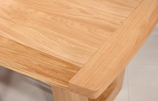 Mesa de comedor rectangular  220x110 fabricada en madera de roble maciza estilo contemporáneo, pieza única 