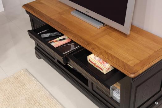 Mueble TV fabricado en madera de Roble macizo estilo Provenzal Acabado bicolor