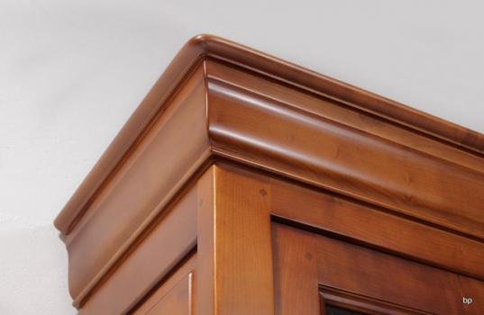 Biblioteca Laura de 2 cuerpos fabricada en madera de Cerezo macizo al estilo Louis Philippe 