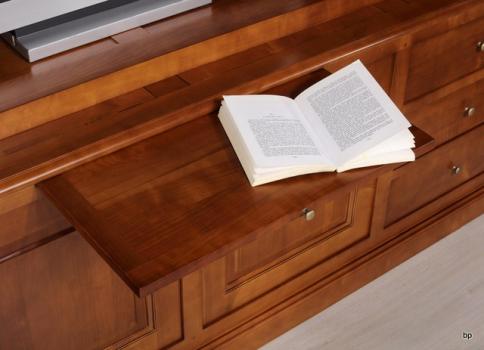 Biblioteca Laura de 2 cuerpos fabricada en madera de Cerezo macizo al estilo Louis Philippe 