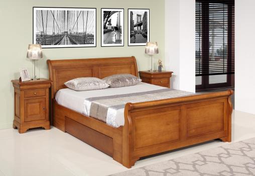 Cama barco Jean fabricada en madera de roble macizo al estilo Louis Philippe con un cajón a cada lado 160x200 