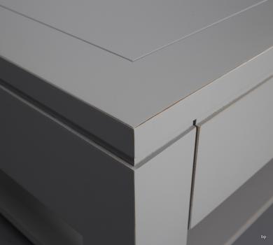 Mesa de centro rectangular Milú fabricada en madera de Cerezo macizo estilo Contemporáneo