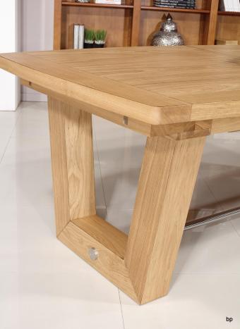 Mesa de comedor rectangular fabricada en madera de roble maciza estilo Contemporáneo, 4 extensiones de 40cm