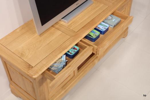 Mueble de TV Julien 16/9 de roble macizo de estilo Louis Philippe 