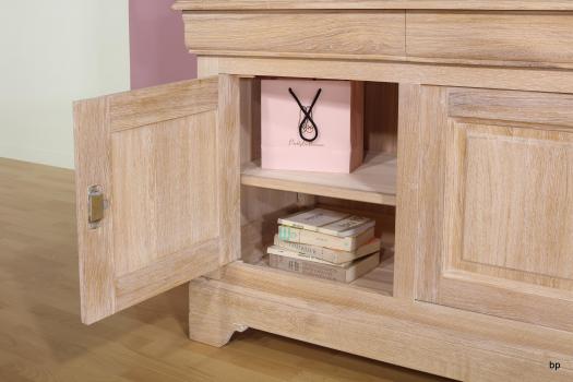 Biblioteca de 2 cuerpos y 4 puertas fabricado en madera de roble macizo al estilo Louis Philippe