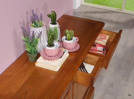 Aparador  Ingrid con 2 puertas fabricado en madera maciza de cerezo al estilo Louis Philippe