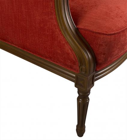 Sillón Anne de estilo Luis XVI fabricado en madera maciza de Haya, tejido rojo