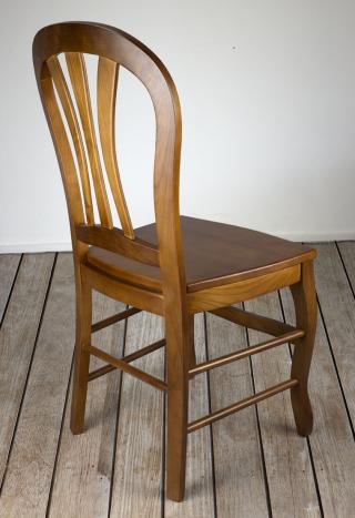 Silla Alice fabricada en madera de cerezo macizo en estilo Louis Philippe asiento de madera maciza