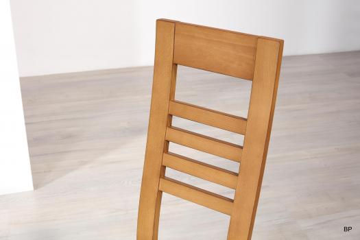 Silla Pedro fabricada en madera de Fresno maciza estilo contemporáneo 