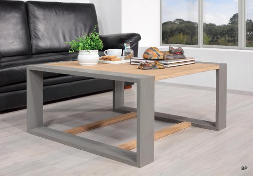 Mesa de centro 90x90 fabricada en madera de roble macizo estilo contemporáneo
