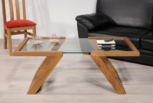 Mesa de centro Tanguy fabricada en madera de roble macizo estilo contemporáneo cristal securit