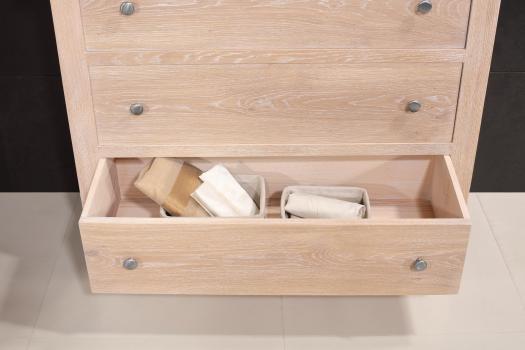 Cómoda Patrice de 3 cajones,fabricada en madera de roble macizo estilo Contemporáneo cepillado