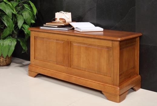 Banco Baúl Bruno fabricado en madera de roble macizo al estilo Louis Philippe