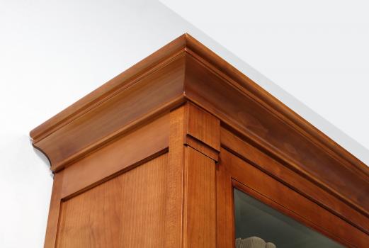 Biblioteca Nina de 2 cuerpos fabricada en madera de Cerezo macizo estilo Directorio