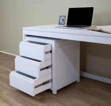 Escritorio Contemporáneo fabricado en madera de Roble macizo con su pedestal de 3 cajones sobre ruedas