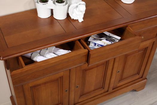 Aparador comedor Hugo de 3 puertas y 6 cajones, fabricado en madera de roble macizo estilo Louis Philippe
