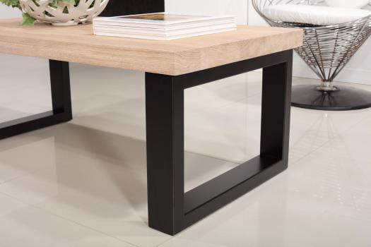 Mesa de centro rectangular fabricada en madera de Roble y Hierro en estilo Contemporáneo