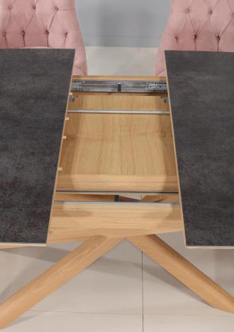 Mesa rectangular Stéphane de roble macizo y cerámica en su cubierta