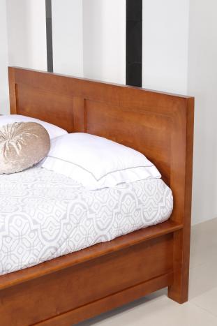 Cama fabricada en madera de cerezo maciza de estilo contemporáneo colección naturaleza160*200 