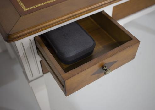 Escritorio Matilde fabricado en madera maciza de cerezo en estilo Directoire Bicolor 