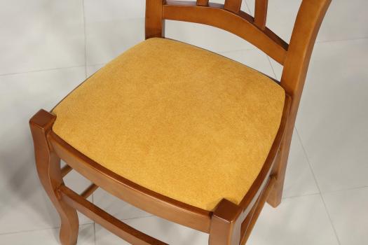 Silla Camille fabricada en madera de cerezo macizo con asiento de tela en estilo Louis Philippe 