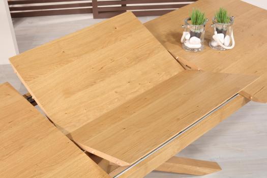 Mesa de comedor rectangular Joël  fabricada en madera de roble macizo en estilo contemporáneo 