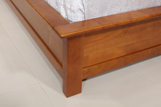 Cama Colección Naturaleza 160*200 fabricadas en cerezo macizo en estilo Contemporáneo