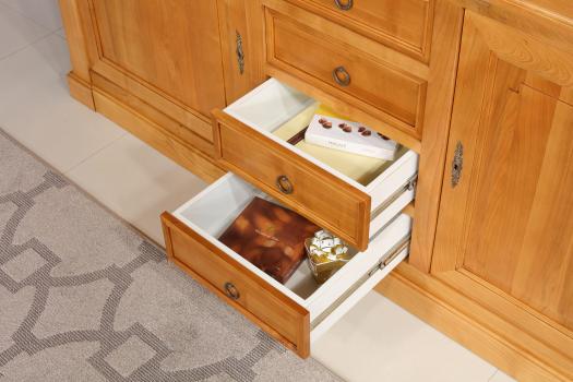 Biblioteca Nina de 2 cuerpos fabricada en madera de Cerezo dorado en estilo Directoire 